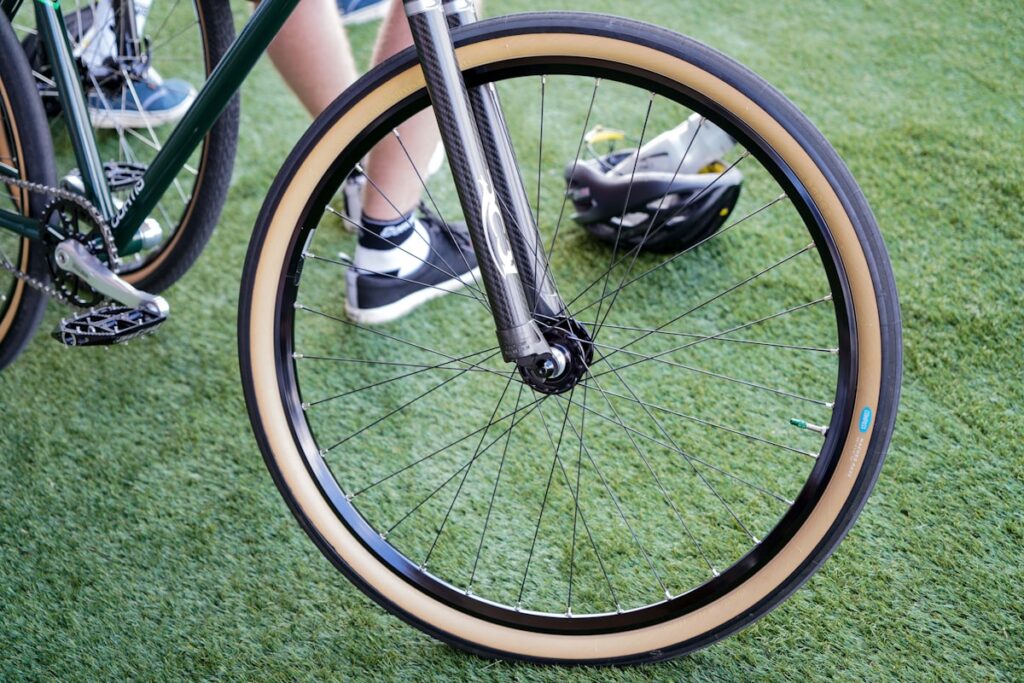 Broken Spoke? Here’s How to Replace It Without Removing the Cassette
